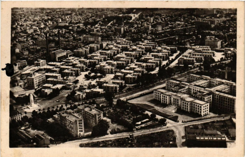 Carte postale ancienne Lyon-Hopital Edouard Herriot Ecole d'Infirmieres à Lyon