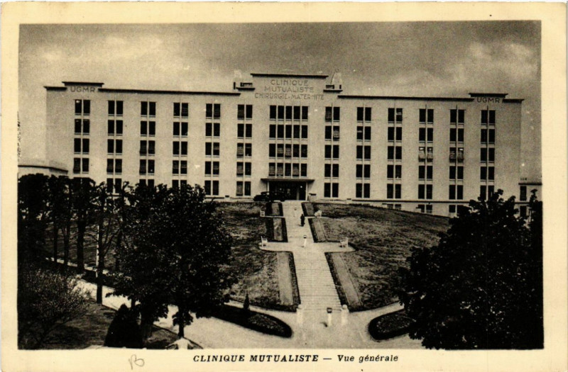 Carte postale ancienne Lyon-Clinique Mutualiste Vue générale à Lyon