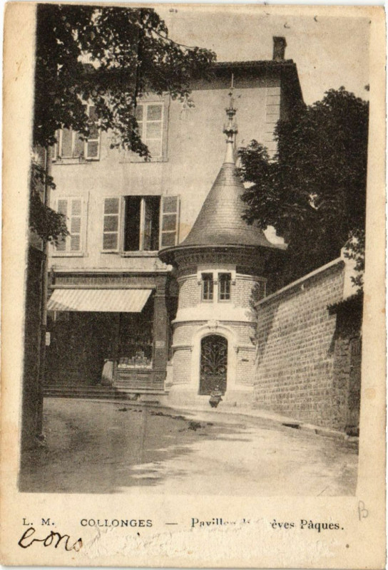 Carte postale ancienne Collonges - Pavillon Paques à Longes