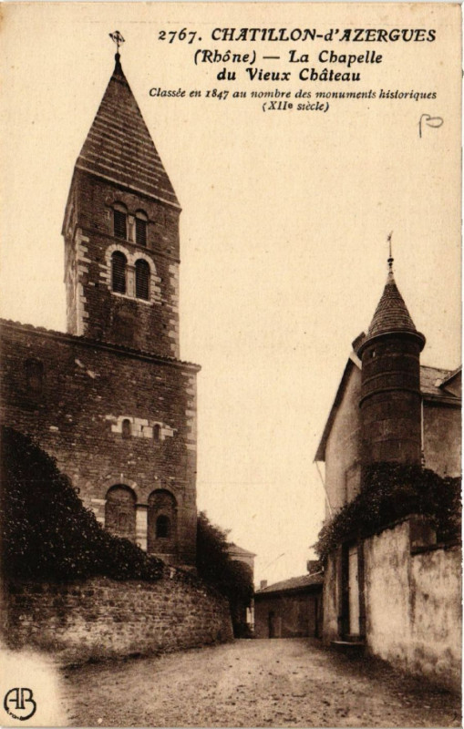 Carte postale ancienne Chatillon-d'Azergues - La Chapelle du Vieux Chateau à Châtillon