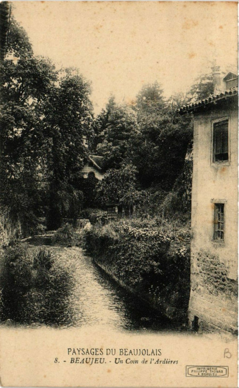Carte postale ancienne Paysages du Beaujolais - Beaujeu - Un Coin de l'Ardieres à Beaujeu