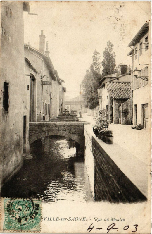 Carte postale ancienne Belleville-sur-Saone - Rue du Moulin
