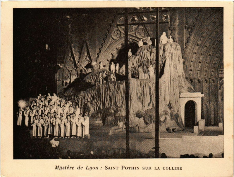 Carte postale ancienne Mystere de Lyon - St-Pothin sur la Colline à Lyon