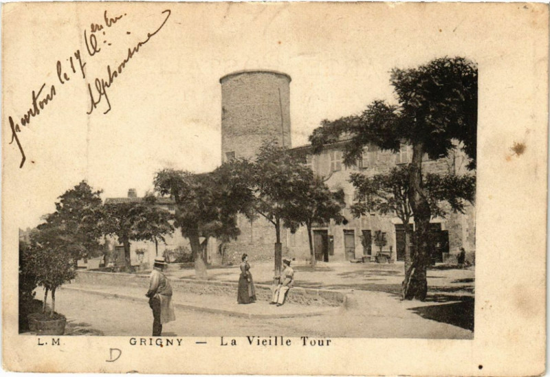 Carte postale ancienne Grigny La Vieille Tour à Grigny