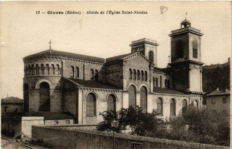 Carte postale ancienne Givors Abside de l'Eglise St-Nicolas à Givors