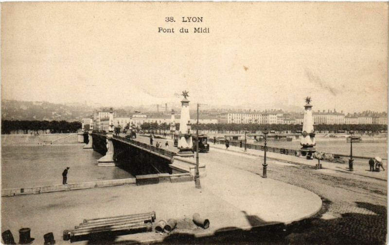 Carte postale ancienne Lyon Pont du Midi à Lyon