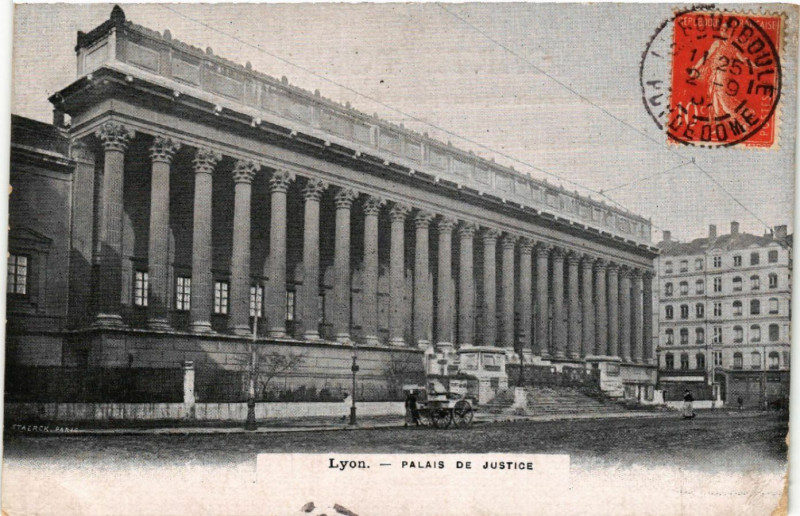 Carte postale ancienne Lyon Palais de Justice à Lyon