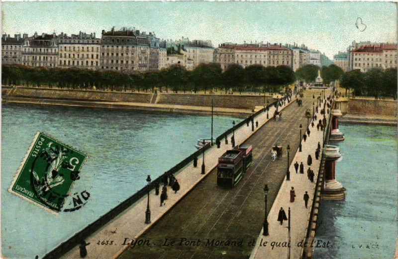 Au travail - Marchés | Archives de Lyon