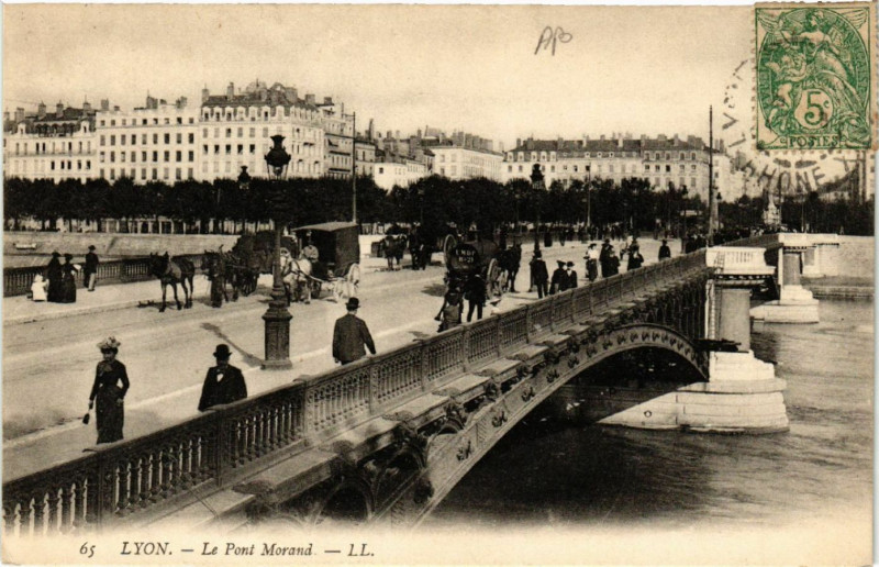 Carte postale ancienne Lyon Le Pont Morand à Lyon