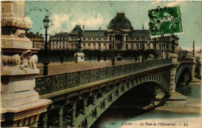 Carte postale ancienne Lyon Le Pont de l'Universite à Lyon