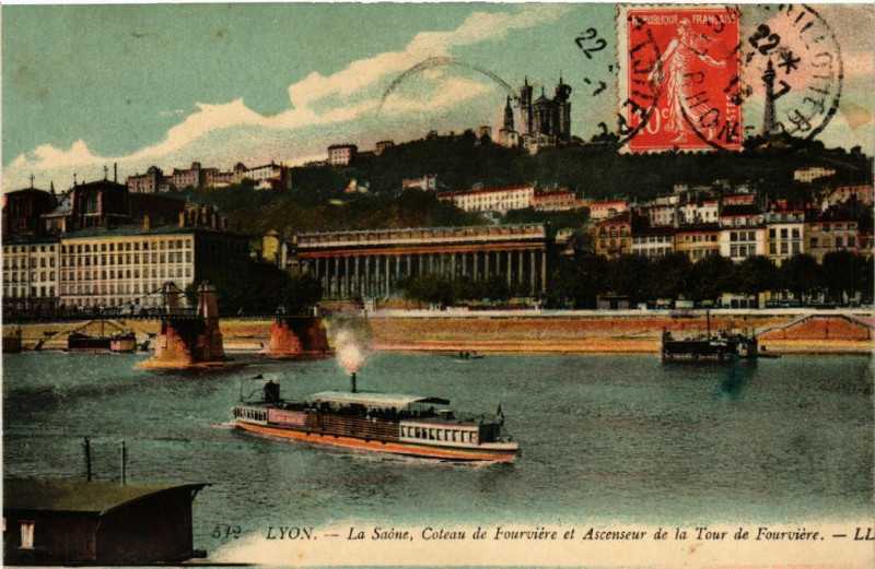 Carte postale ancienne Lyon La Saone Coteau de Fourviere et Escenseur de la Tour à Lyon