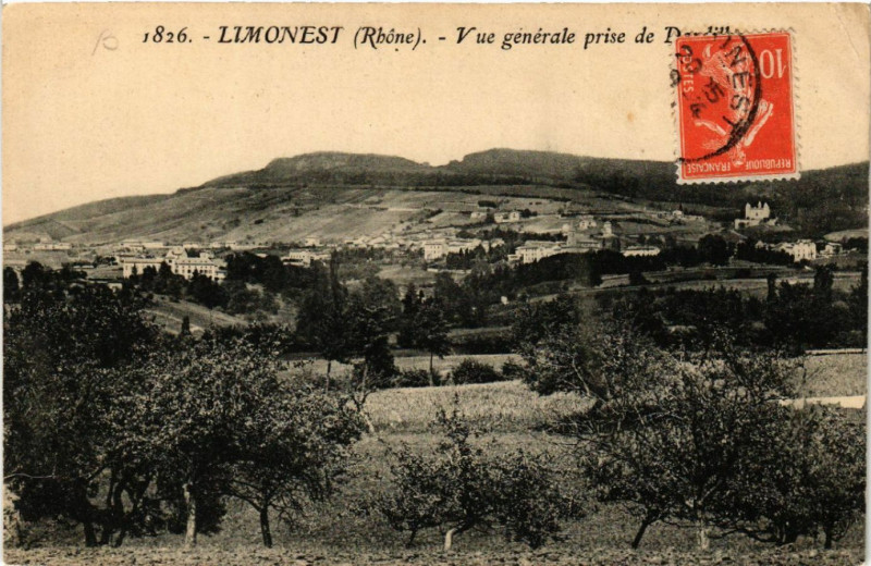 Carte postale ancienne Limonest Vue générale prise de Dardilly à Limonest