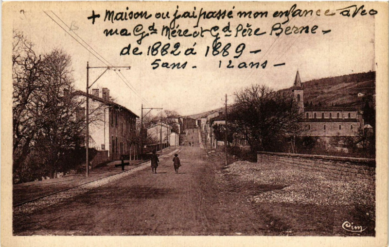 Carte postale ancienne Limonest Entrée du Bourg à Limonest