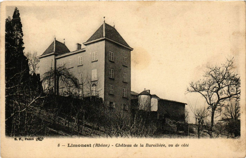 Carte postale ancienne Limonest Chateau de La Barolliere vu de cote à Limonest