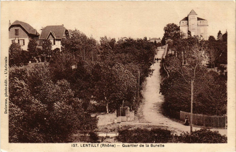 Carte postale ancienne Lentilly Quartier de la Burette à Lentilly