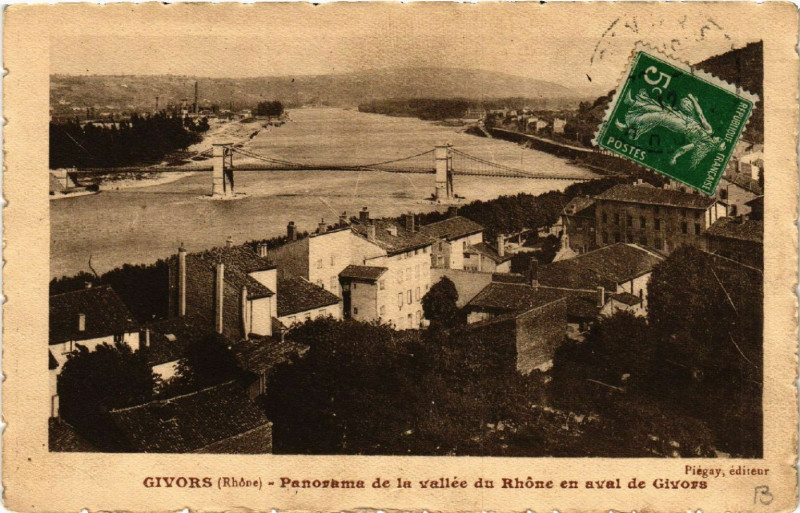 Carte postale ancienne Givors Panorama de la Vallée du Rhone en aval de Givors à Givors