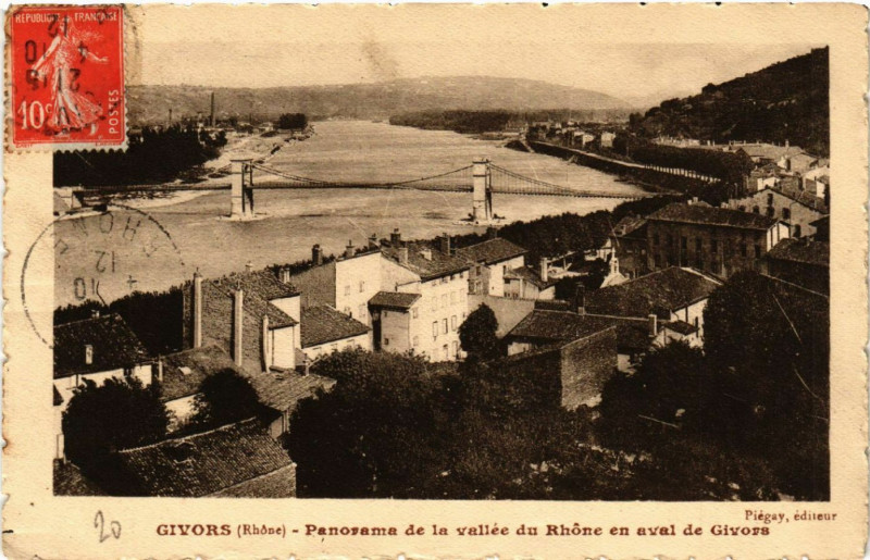 Carte postale ancienne Givors Panorama de la Vallée du Rhone en aval de Givors à Givors