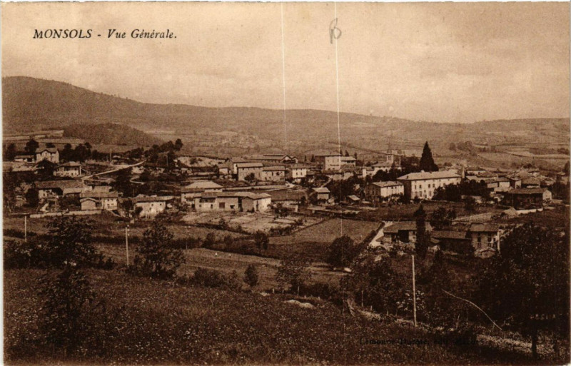 Carte postale ancienne Monsols vue générale