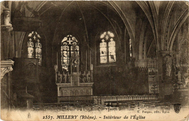 Carte postale ancienne Millery Interieur de l'Eglise à Millery