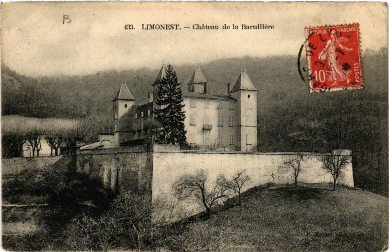 Carte postale ancienne Limonest Chateau de la Barrulliere à Limonest