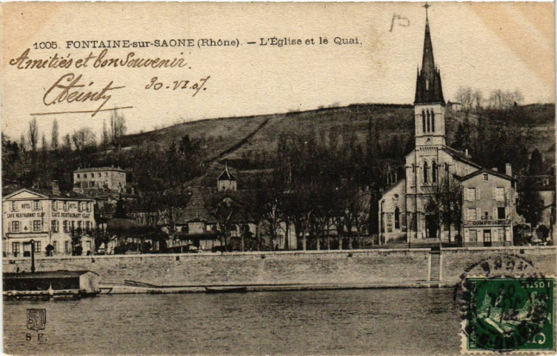 Carte postale ancienne Fontaines-sur-Saone l'Eglise et le Quai à Fontaines-sur-Saône