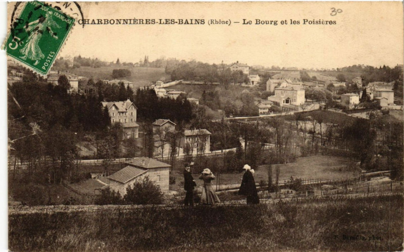 Carte postale ancienne Charbonnieres-les-Bains Le Bourg et les Poisieres à Charbonnières-les-Bains