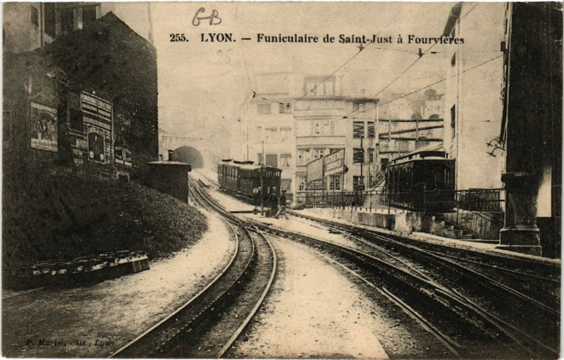 Carte postale ancienne Lyon - Funiculaire de St-Just et Fourviere à Lyon