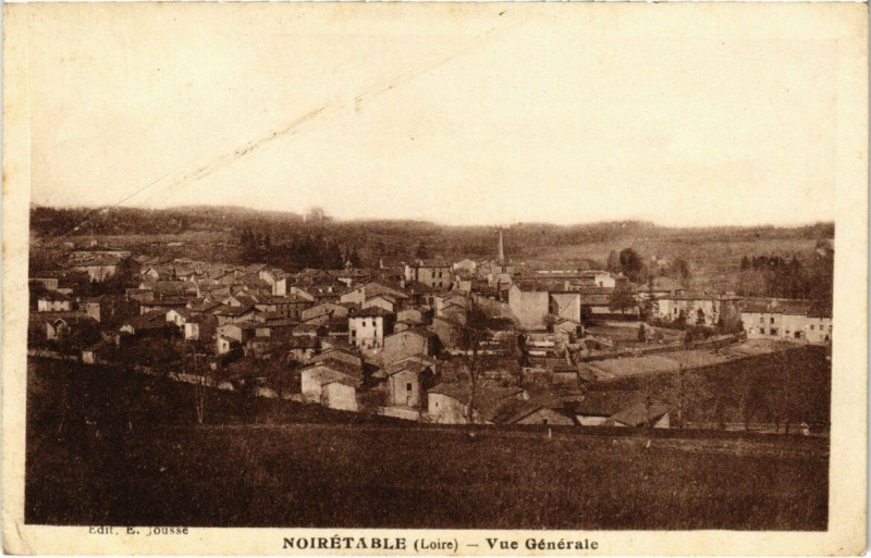 Carte postale ancienne Noirétable - Vue générale à Noirétable