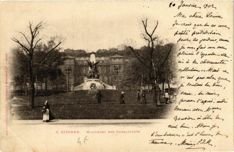 Carte postale ancienne Saint Etienne- Monument des Combattants France à Saint-Étienne