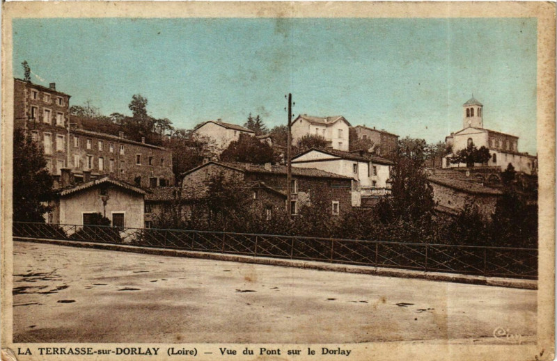 Carte postale ancienne La Terrasse-sur-Dorlay - Vue du Pont sur le Dorlay France à La Terrasse-sur-Dorlay