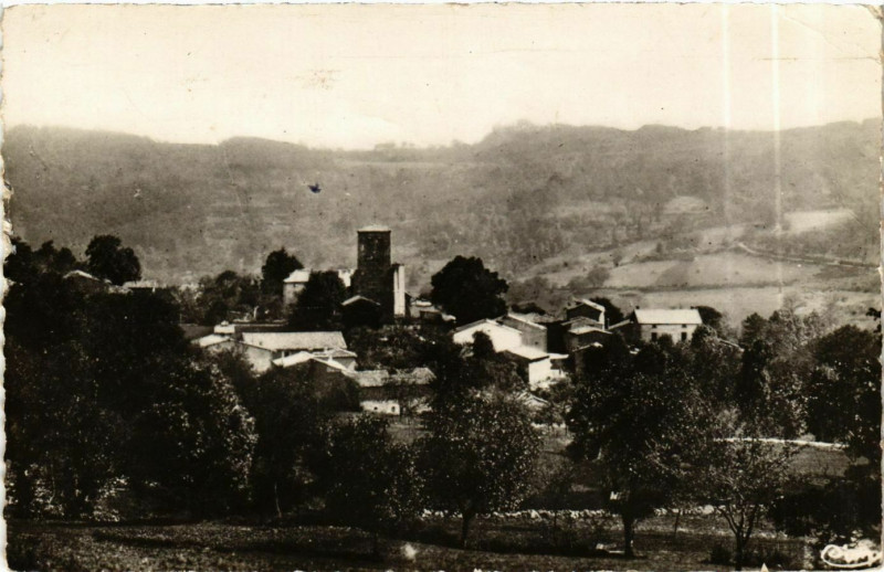 Carte postale ancienne Saint-Julien-la-Vetre - Vue Generale de Saint-Priest-la-Vetre France à Saint-Priest-la-Vêtre