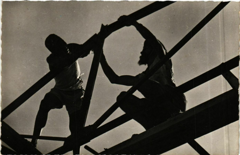 Carte postale ancienne Les Chantiers du Frere Jean France