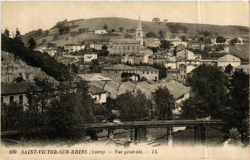 Carte postale ancienne Saint-Victor-sur-Rhins - Vue Generale France à Saint-Victor-sur-Rhins