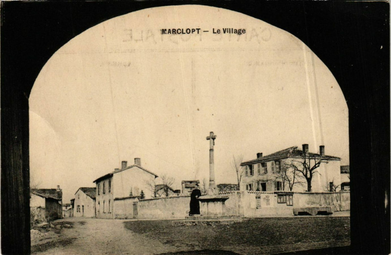 Carte postale ancienne Marclopt - Le Village France à Marclopt