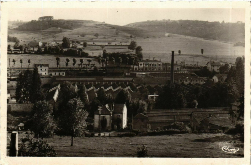 Carte postale ancienne Saint-Victor-sur-Rhins - La Gare et les Usines France à Saint-Victor-sur-Rhins