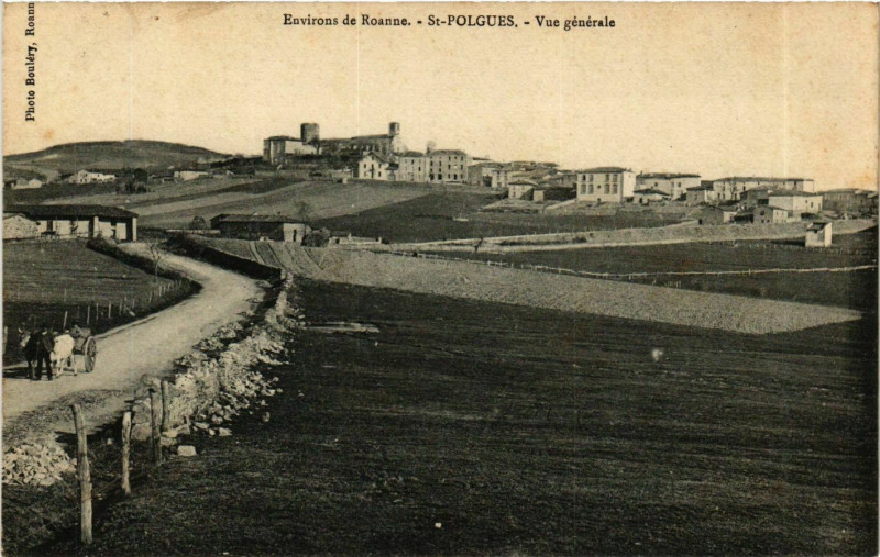 Carte postale ancienne Saint-Poulges - Vue Generale - Environs de Roanne France à Roanne