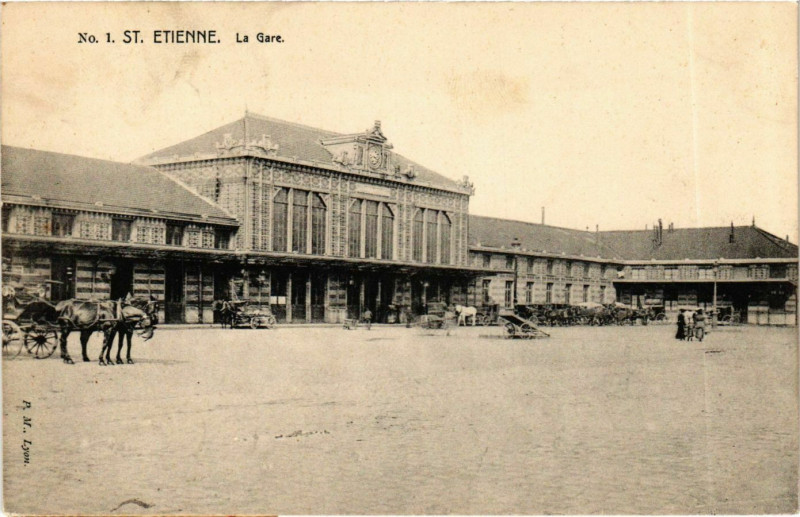 Carte postale ancienne Saint Etienne- La Gare France à Saint-Étienne