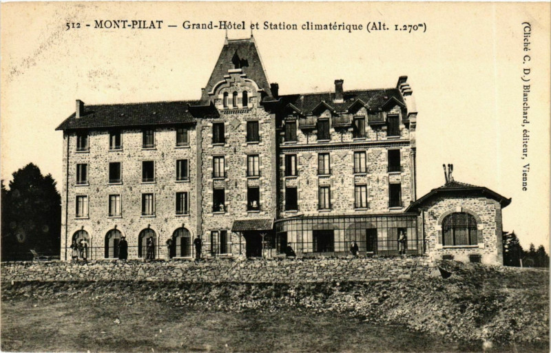 Carte postale ancienne Mont Pilat- Grand Hotel&Station climaterique France