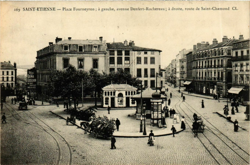 Carte postale ancienne Saint Etienne- Place Fourneyron France à Saint-Étienne