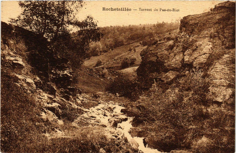 Carte postale ancienne Rochetaillee- Torrent du Pas du Riot à Roche