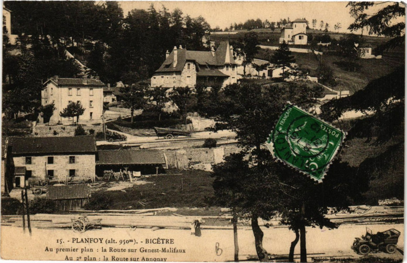 Carte postale ancienne Planfoy- Bicetre- Route sur Genest Malifaux à Planfoy