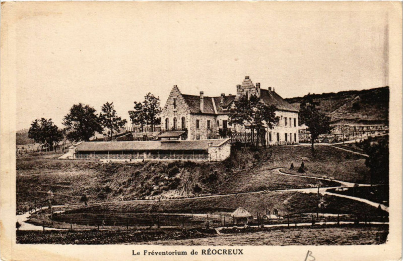 Carte postale ancienne Le Preventorium de Reocreux