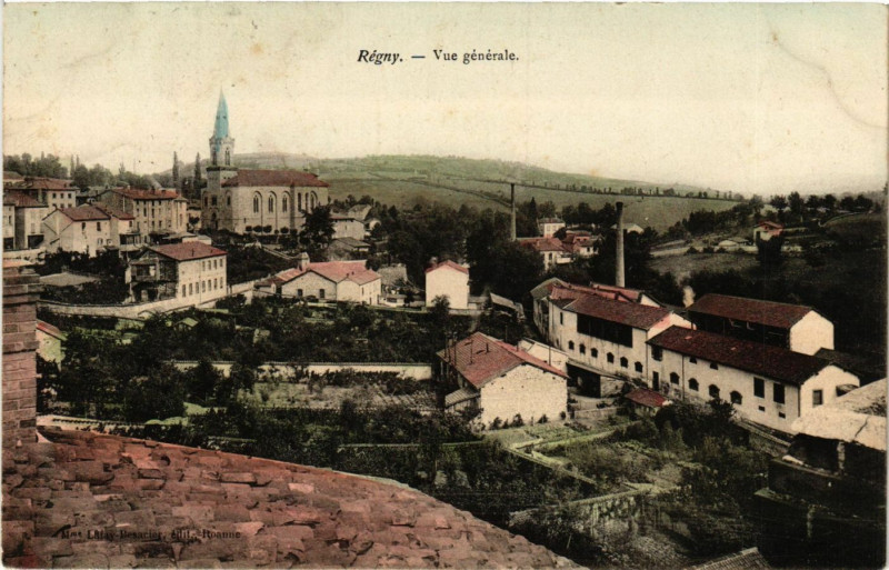 Carte postale ancienne Regny- Vue generale à Régny