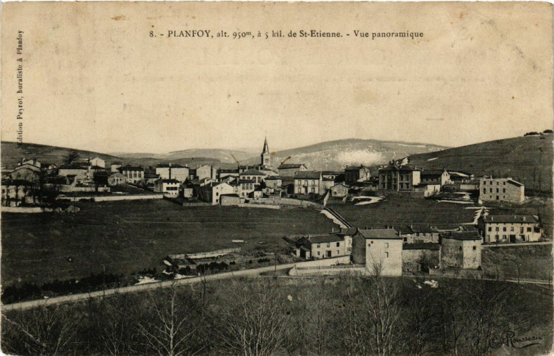Carte postale ancienne Planfoy- vue panoramique à Planfoy