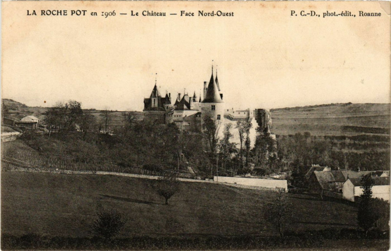 Carte postale ancienne La Roche Pot- Le Chateau à Roche