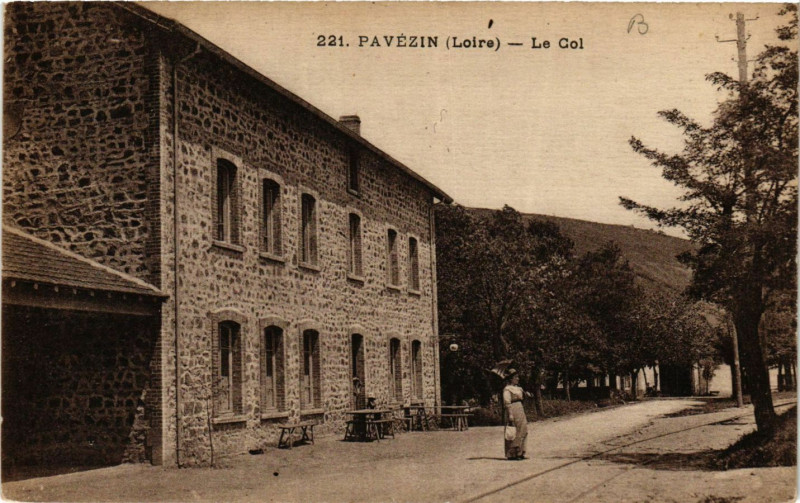 Carte postale ancienne Pavezin- Le Col à Pavezin