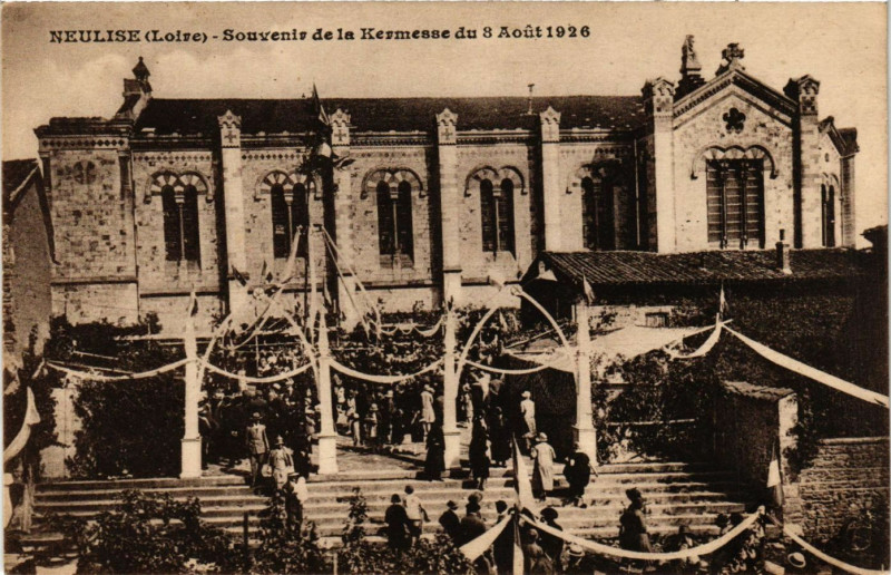 Carte postale ancienne Neulise- Souvenir de la Kermesse du 8 Aout 1926 à Neulise