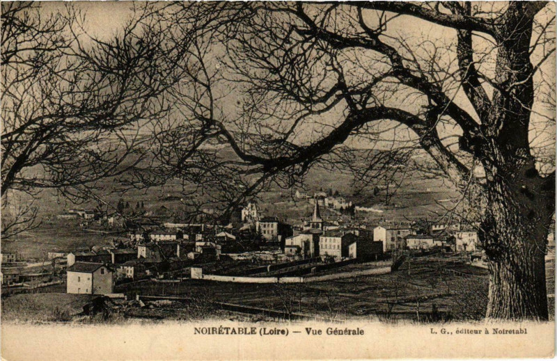 Carte postale ancienne Noiretable- Vue generale à Noirétable