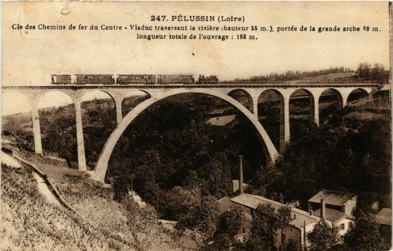 Carte postale ancienne Pelussin- Cie des Chemins de fer du Centre, à Pélussin