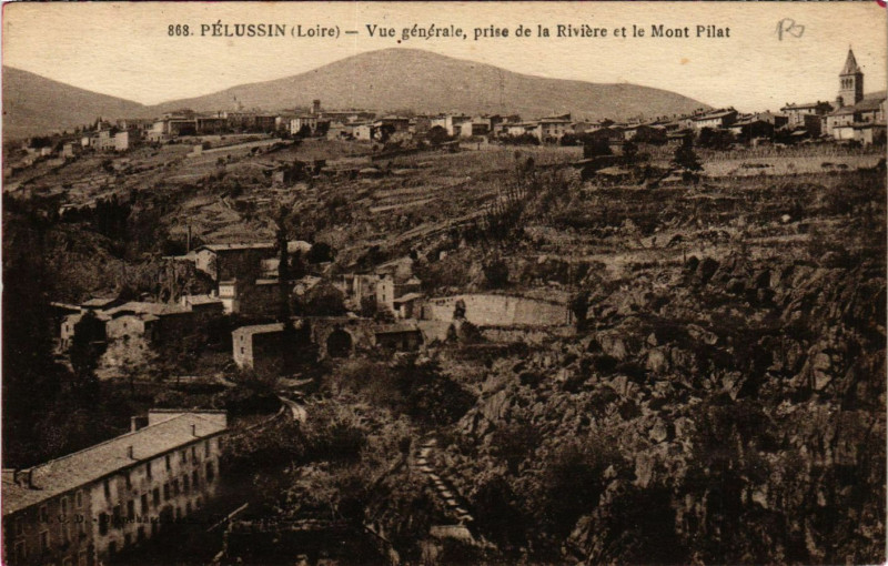 Carte postale ancienne Pelussin- Vue generale à Pélussin
